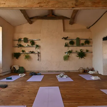 Bed and Breakfast Chateau De Montcuquet 3*